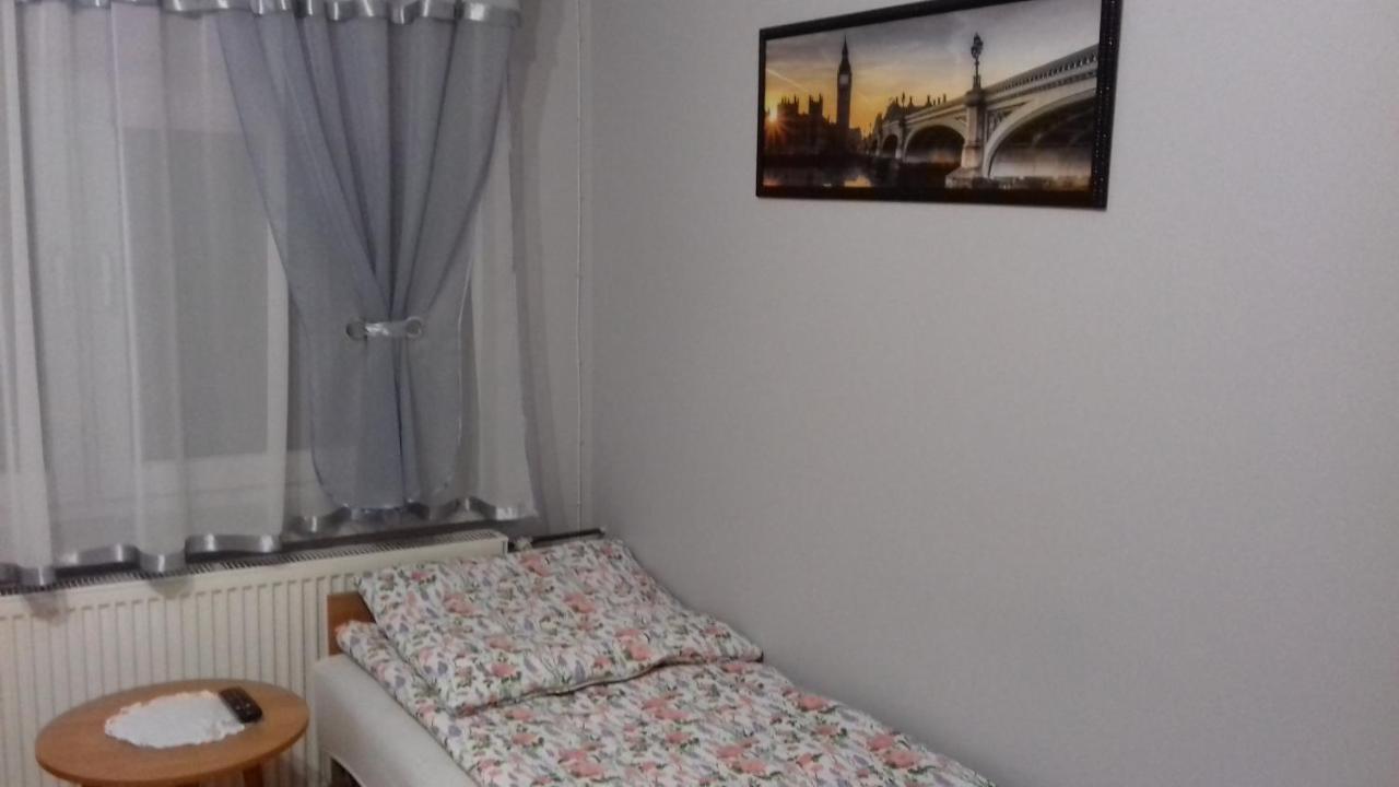 Agroturystyka U Basi Wola Kalinowska エクステリア 写真